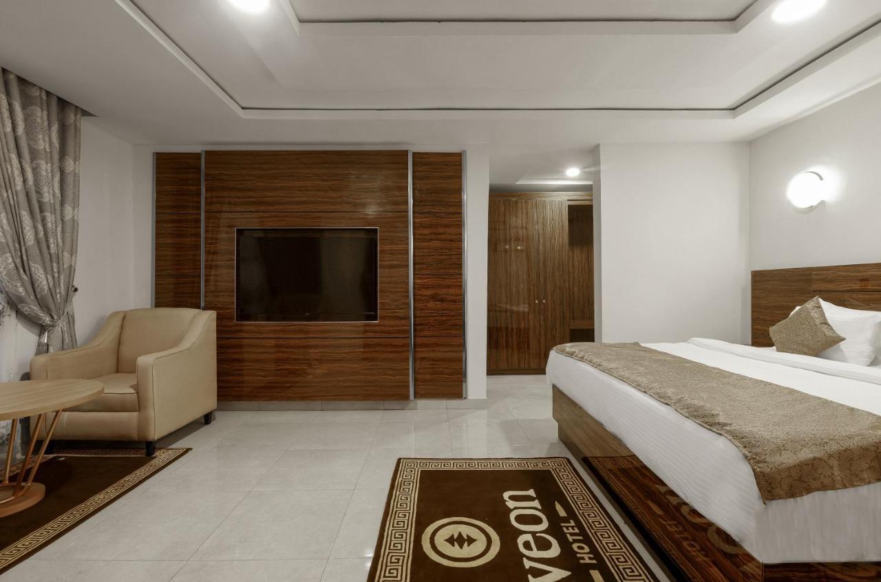 Aveon Hotel Abuja Buitenkant foto