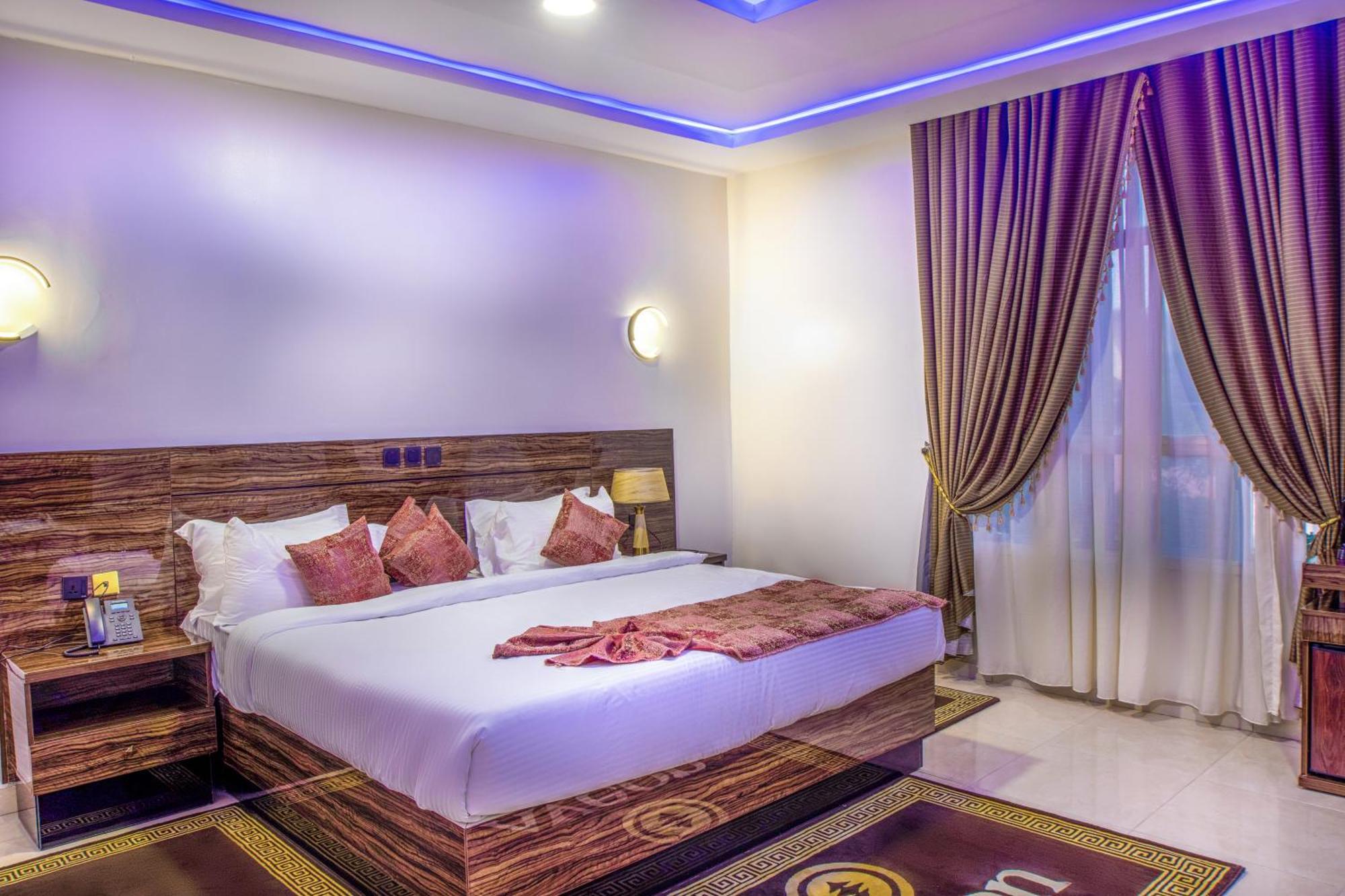 Aveon Hotel Abuja Buitenkant foto