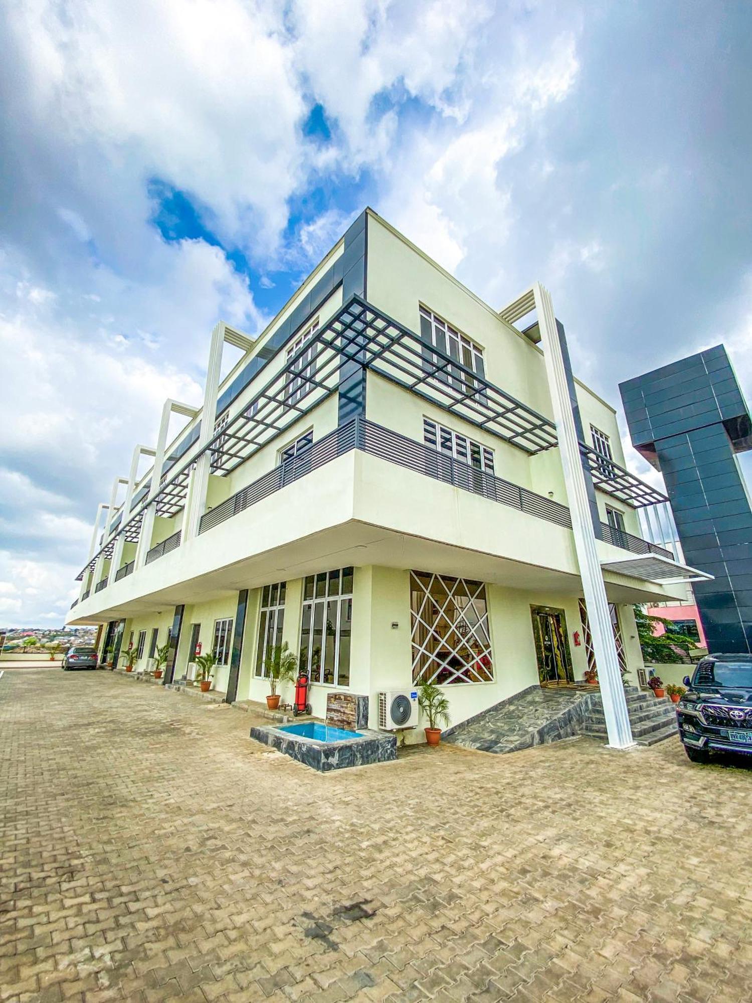 Aveon Hotel Abuja Buitenkant foto